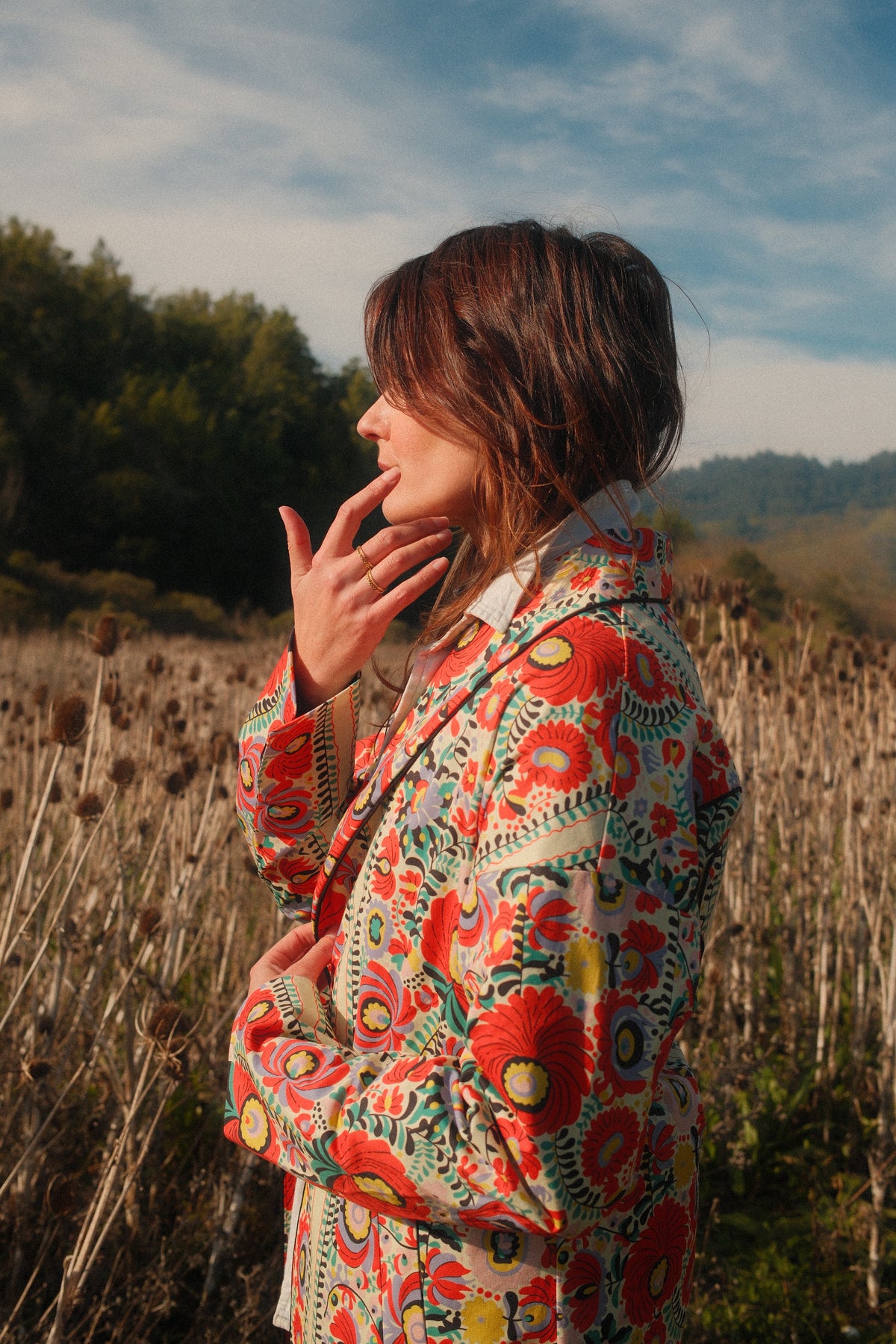 Look 02 — quiet moment in profile